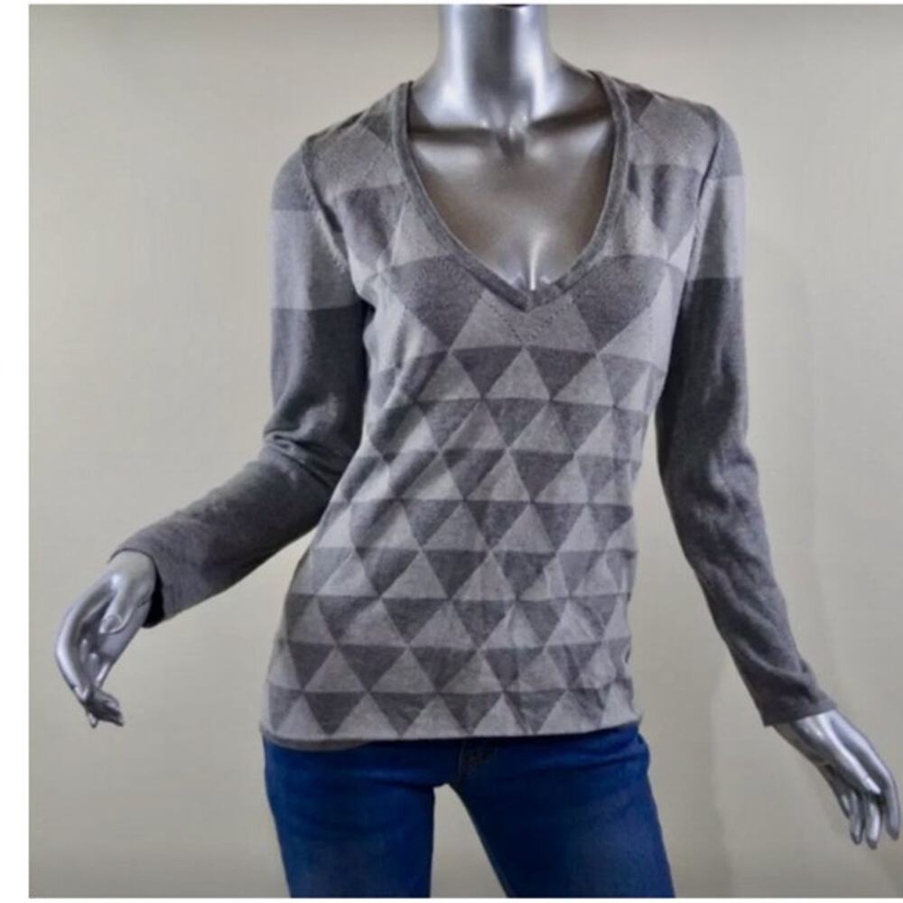 Tommy Hilfiger Women's Lightweight Cotton Argyle Long-Sleeve Sweater Medium